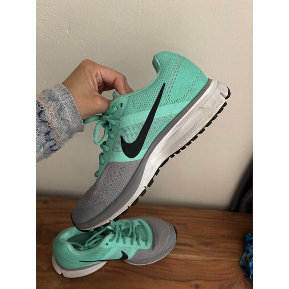 Nike Shoes Women's 8 Sneakers Fitsole Lime Green - Picture 6 of 11